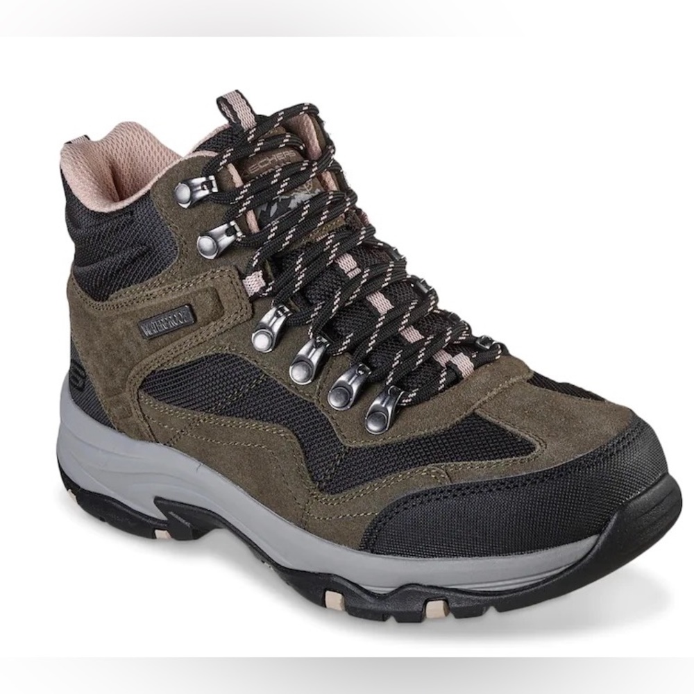Skechers Relaxed Fit Trego-Base Camp Hiking Boot - Women's 5.5